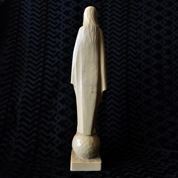 Vintage Celluloid Virgin Mary Figurine - Picture 2 of 4